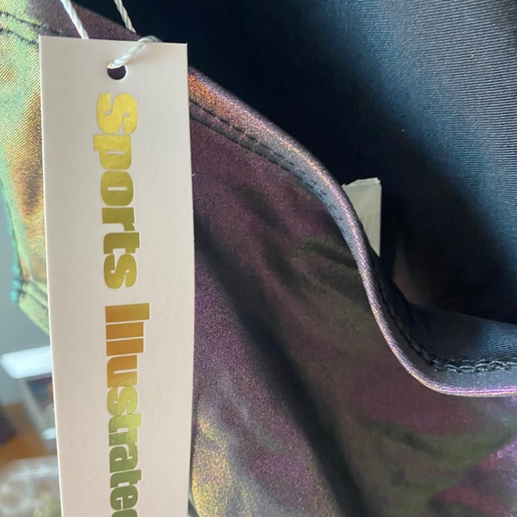 Sports Illustrated Iridescent Shine Swimsuit size 8 - Picture 6 of 16